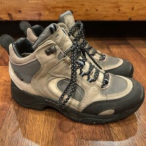 Women's Danner Agitator 45 Gore-tex Boots Size 9.5 Hiking Outdoor Waterproof